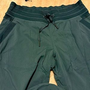 Lululemon Dance Studio, Mid Rise Pants – tall